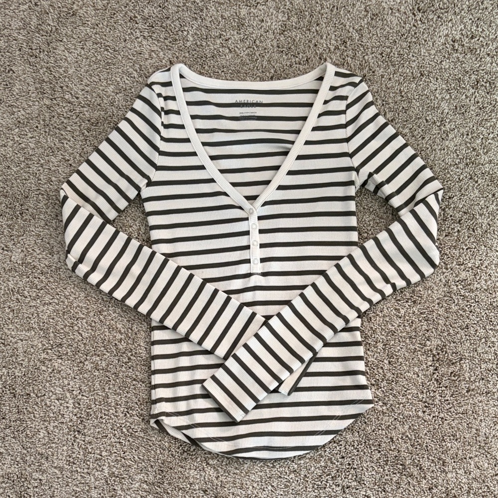 American Eagle Striped Long Sleeve Top